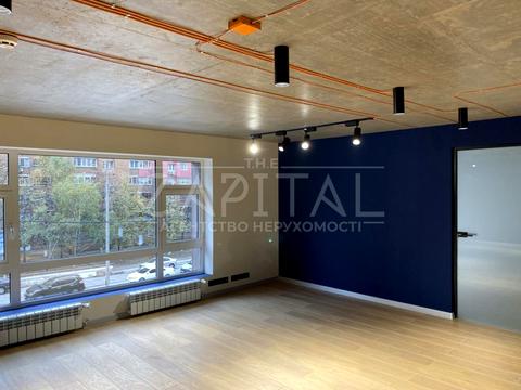 коммерческая по адресу Антоновича ул. (Горького), 131