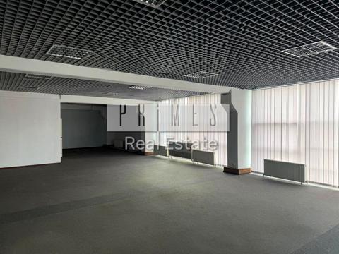 комерційна за адресою Кирилівська вул. (Фрунзе), 160