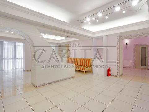 комерційна за адресою Володимира Івасюка просп. (Героїв Сталінграду), 4