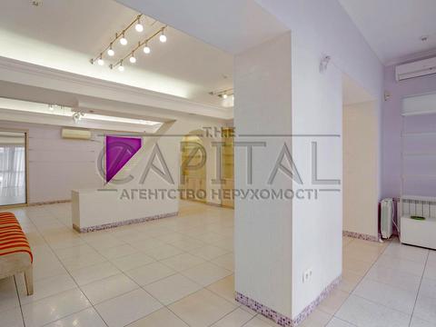 комерційна за адресою Володимира Івасюка просп. (Героїв Сталінграду), 4