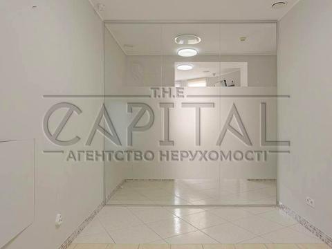 комерційна за адресою Володимира Івасюка просп. (Героїв Сталінграду), 4