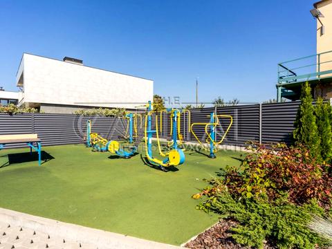 дом по адресу осіння