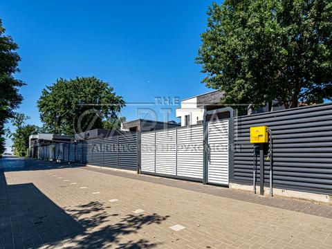 дом по адресу осіння