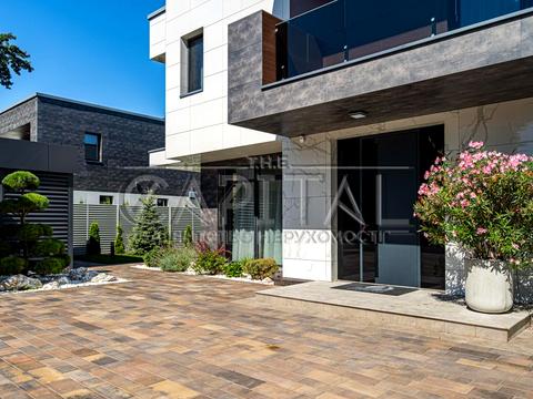 дом по адресу осіння