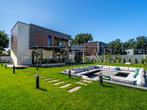 дом по адресу осіння