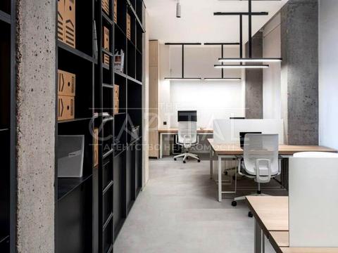 комерційна за адресою Київ, Деміївська вул., 13