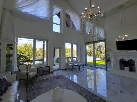 будинок за адресою Прорізна вул.