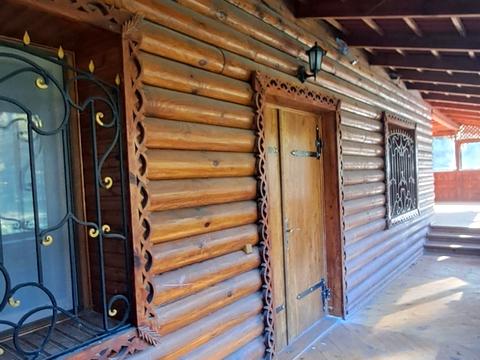 будинок за адресою Травнева