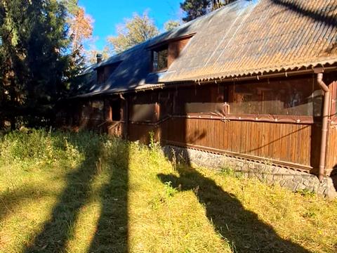 будинок за адресою Травнева