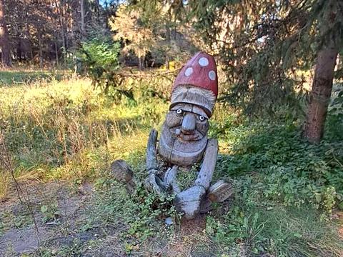 будинок за адресою Травнева