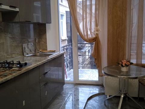 квартира за адресою Одеса, Рішельєвська вул. (Ленина улица), 67