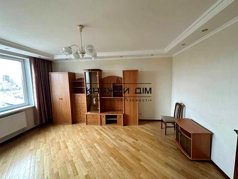 квартира за адресою Голосіївський просп. (40-річчя Жовтня), 30-В