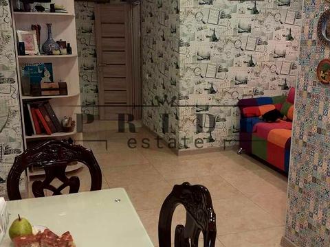 коммерческая по адресу Ярослава Гашека бульв., 22