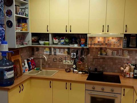 коммерческая по адресу Ярослава Гашека бульв., 22