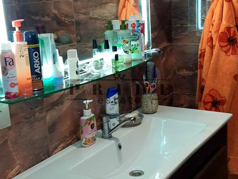 коммерческая по адресу Ярослава Гашека бульв., 22