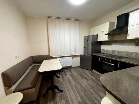 квартира за адресою Миколи Закревського вул., 95-Г