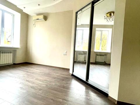 квартира за адресою Миру вул., 12