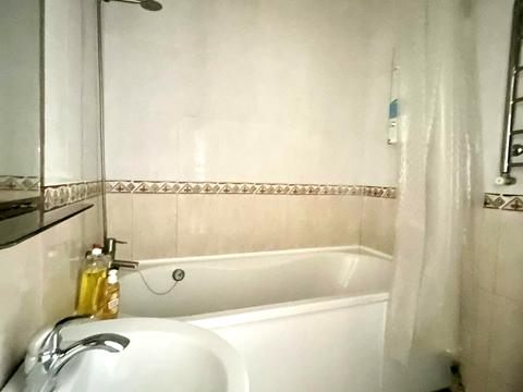 квартира за адресою Миру вул., 12