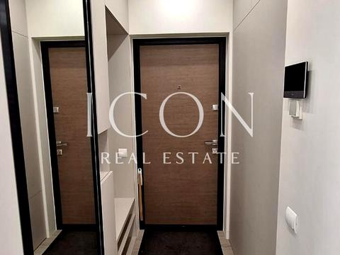 квартира за адресою Салютна вул., 2-Б