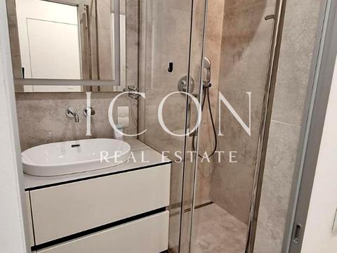 квартира за адресою Салютна вул., 2-Б