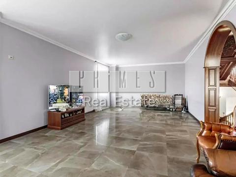 будинок за адресою Центральна вул.