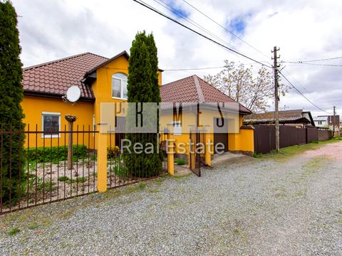 будинок за адресою Центральна