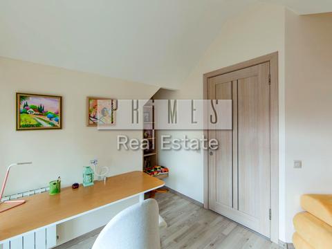 будинок за адресою Центральна