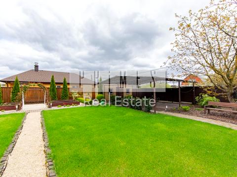 будинок за адресою Центральна