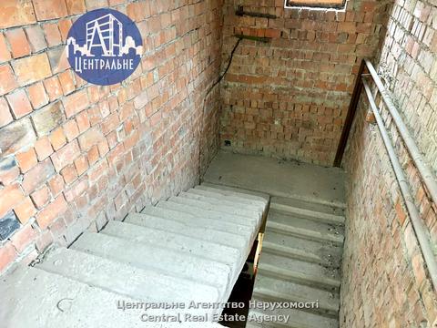 комерційна за адресою Чернівці, Ярослава Мудрого вул. (Моріса Тореза), 31-А