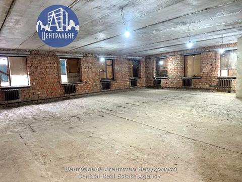 комерційна за адресою Чернівці, Ярослава Мудрого вул. (Моріса Тореза), 31-А