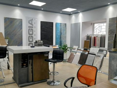 коммерческая по адресу Богдана Хмельницкого ул., 106