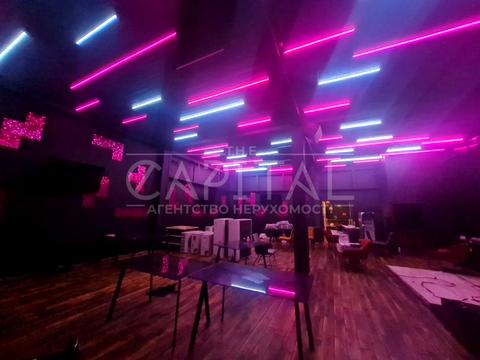 комерційна за адресою Антоновича вул. (Горького), 50/49