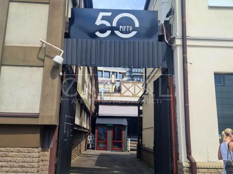 комерційна за адресою Антоновича вул. (Горького), 50/49