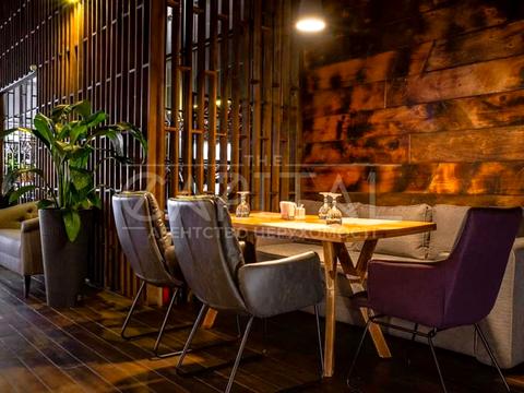 комерційна за адресою Антоновича вул. (Горького), 50/49