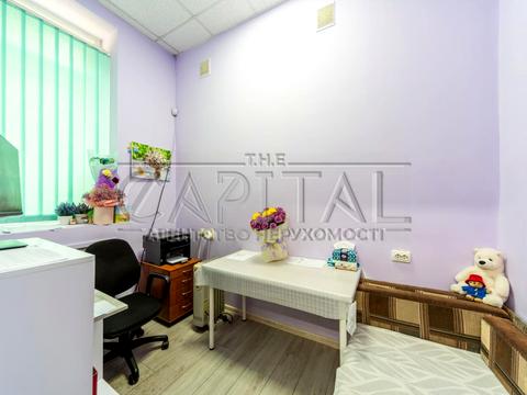 коммерческая по адресу Деревлянская ул. (Якира), 21