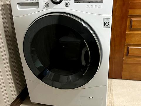 квартира за адресою Коновальця вул., 5