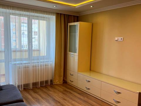 квартира за адресою Коновальця вул., 5