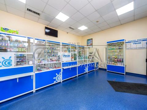 комерційна за адресою Почайнинська вул., 50/49