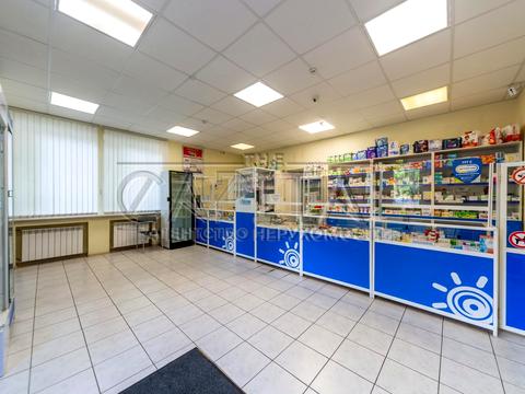 коммерческая по адресу Любомира Гузара просп. (Космонавта Комарова), 38-А