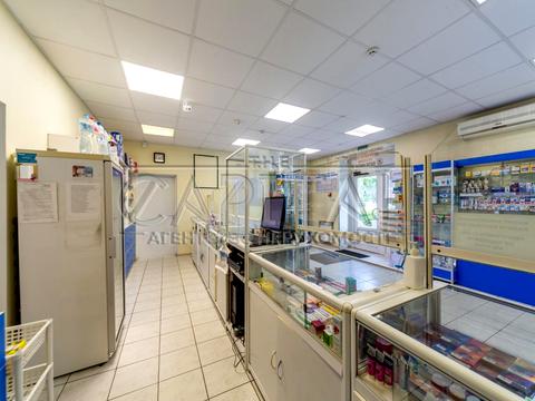 коммерческая по адресу Любомира Гузара просп. (Космонавта Комарова), 38-А