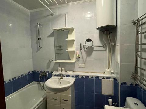 квартира за адресою Загорівська вул. (Багговутівська), 12