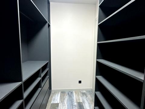 квартира по адресу Князя Романа Мстиславича ул. (Генерала Жмаченка), 26