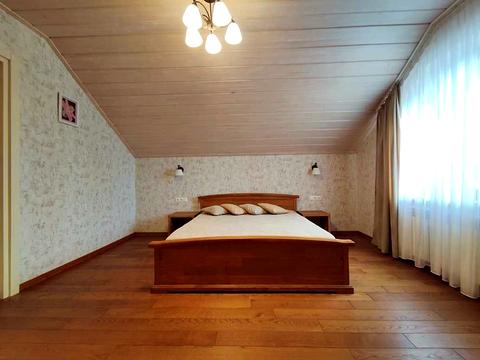 будинок за адресою Молодіжна вул.