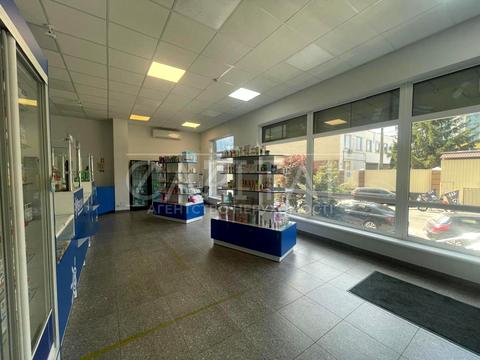 комерційна за адресою Практична вул., 2