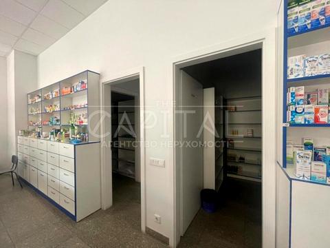 комерційна за адресою Практична вул., 2