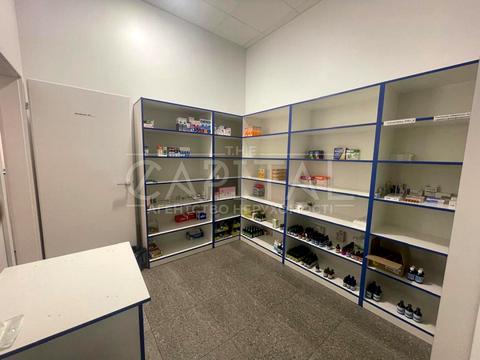 комерційна за адресою Практична вул., 2