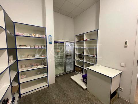 комерційна за адресою Практична вул., 2