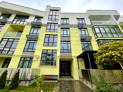 квартира за адресою Дубищанська вул., 10