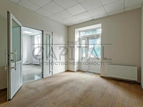 коммерческая по адресу Николая Михновского бульв. (Дружбы Народов), 14-16