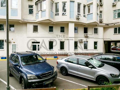 коммерческая по адресу Николая Михновского бульв. (Дружбы Народов), 14-16